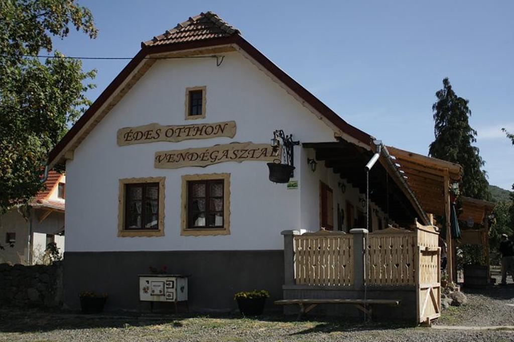 Edes Otthon Vendeghaz Hotel Nagyborzsony Exterior photo